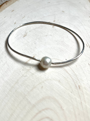 Floating Pearl Bangle