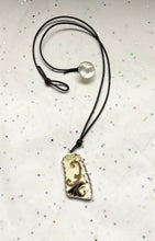 Load image into Gallery viewer, Gold Swirl Vintage Bone China Necklace