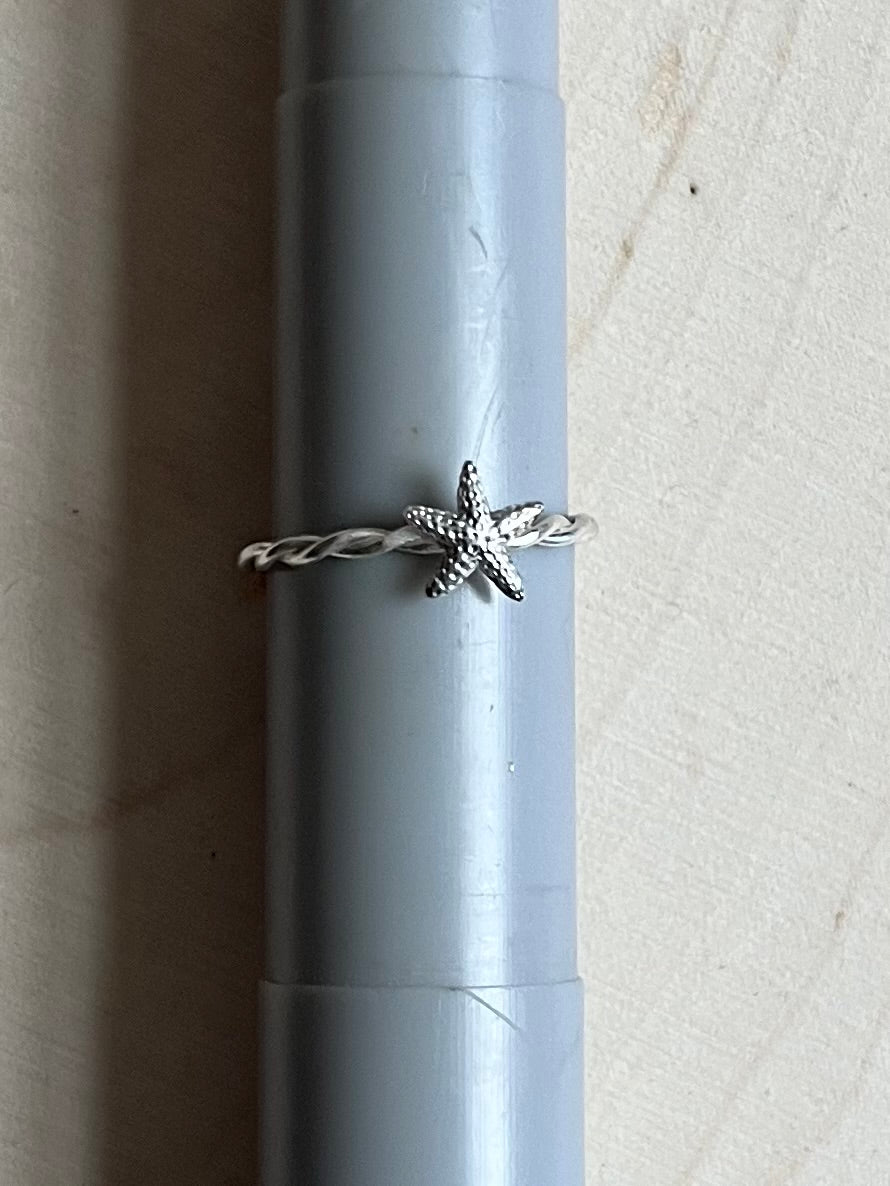 Starfish Ring