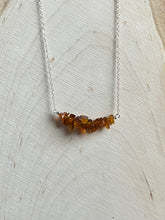 Load image into Gallery viewer, Amber Chip Necklace