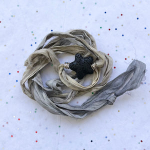 Star Lava Sari Silk Wrap Bracelet (Gray)